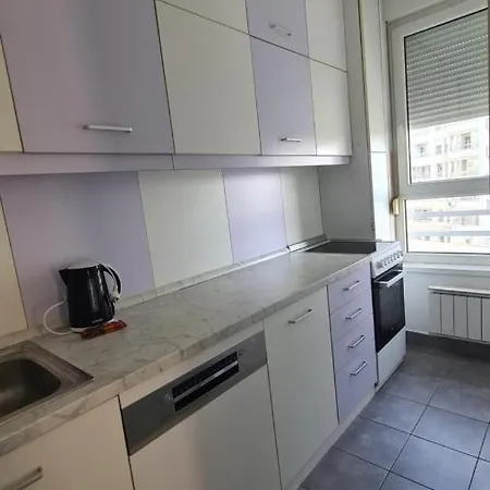 Belville Delta Apartment, Free Parking Apartment