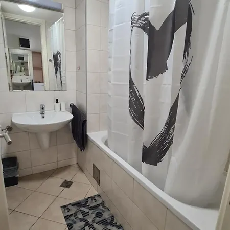 Apartment Belville Delta Apartment, Free Parking Belgrade